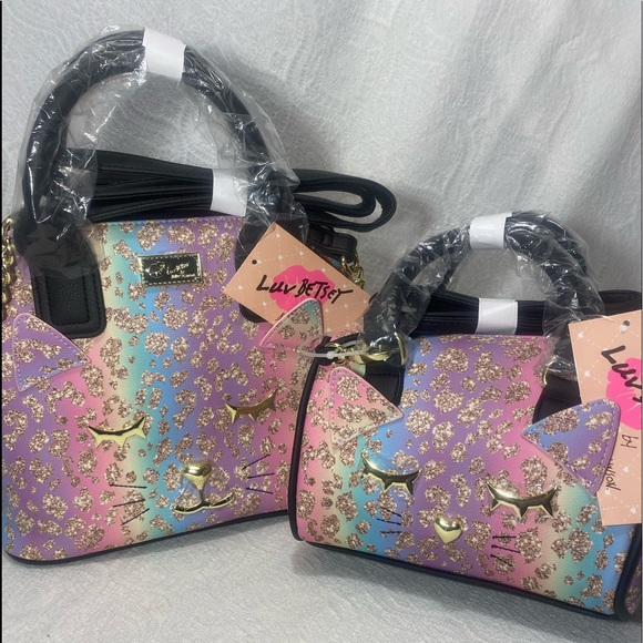 Betsey Johnson Luv Crossbody Purse Womans hand Bag kitty cat rainbow set BNWT - Picture 2 of 11